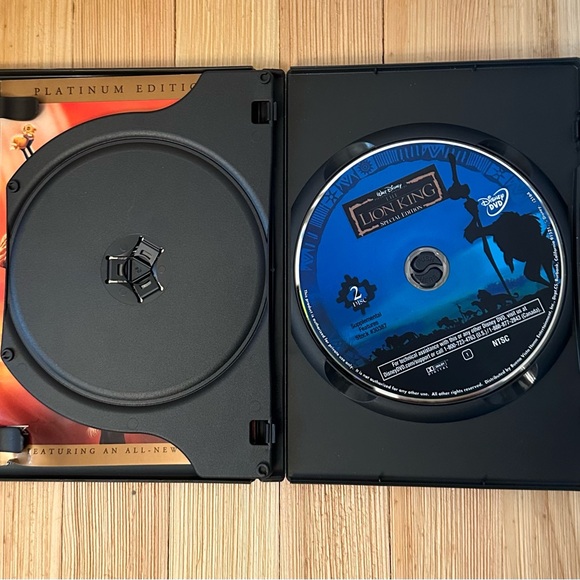 Disney Toy Story & The Lion King DVD 2-Disc Set - Picture 5 of 9